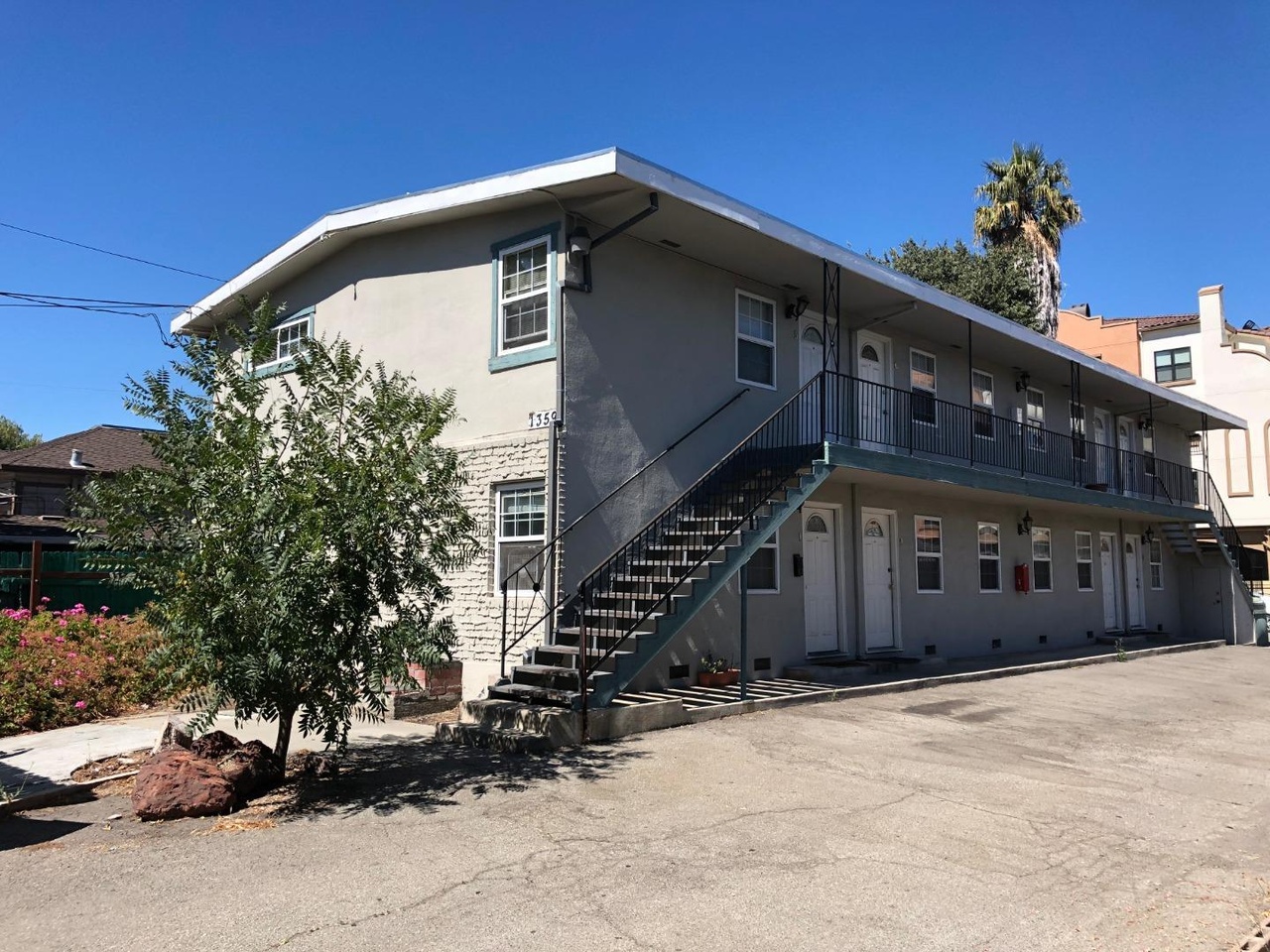 1359 Lewis St Unit 7